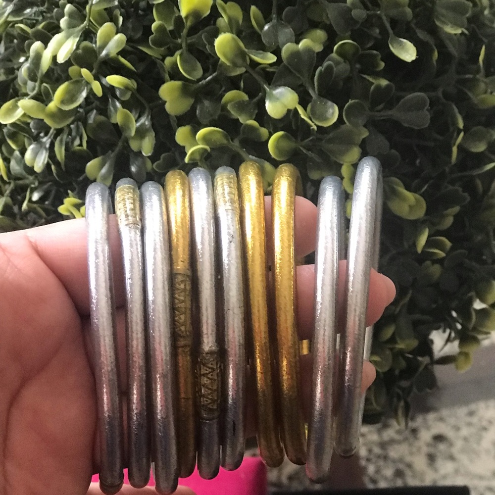 Auténticas BuDhaGirl's all weather bangles  XL size. (Used)